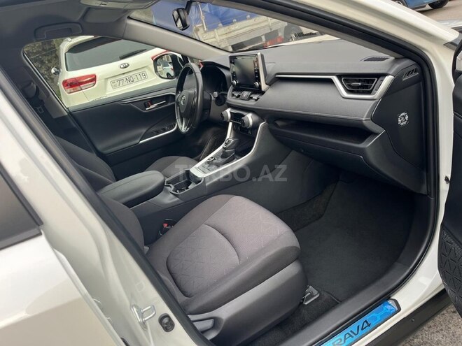 Toyota RAV4 2021, 93,000 km - 2.0 l - Bakı