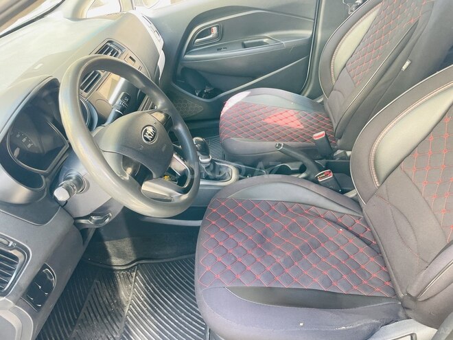 Kia Rio 2013, 256,000 km - 1.4 l - Bakı
