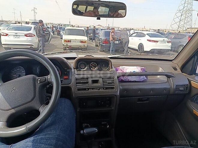 Mitsubishi Pajero 1996, 368,073 km - 2.8 l - Bakı