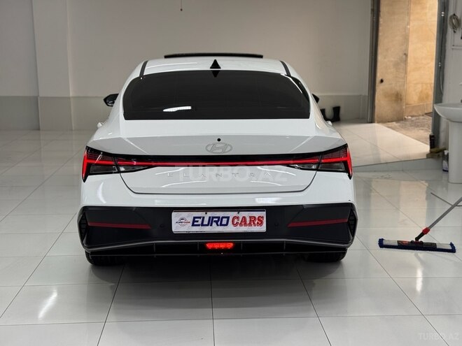 Hyundai Elantra 2025, 8,800 km - 1.6 л - Bakı