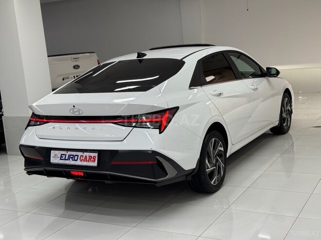 Hyundai Elantra 2025, 8,800 km - 1.6 л - Bakı
