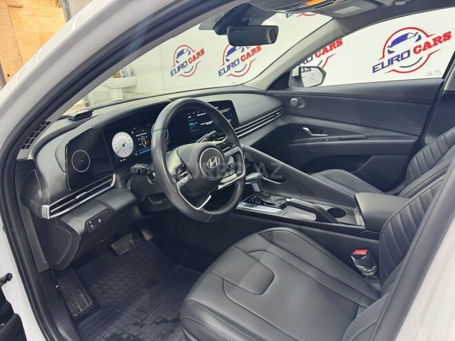 Hyundai Elantra 2025, 8,800 km - 1.6 л - Bakı