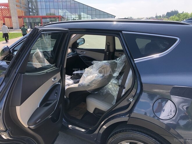 Hyundai Santa Fe 2017, 130,000 km - 2.0 л - Bakı