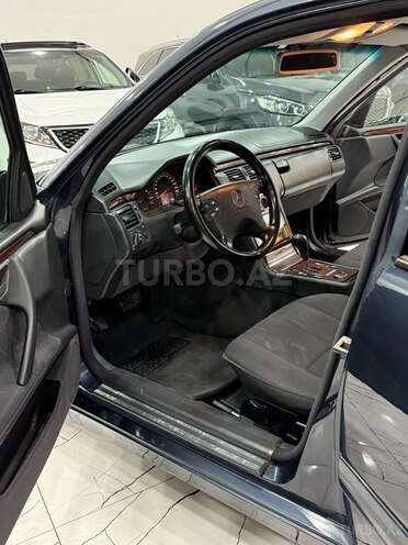 Mercedes E 270 2000, 288,000 km - 2.7 l - Sumqayıt