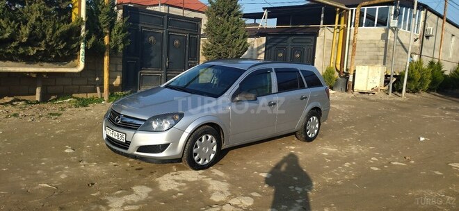 Opel Astra 2009, 285,000 km - 1.3 l - Bakı