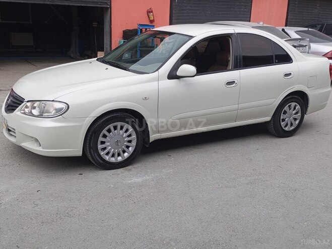 Nissan Sunny 2010, 268,888 km - 1.6 l - Bakı