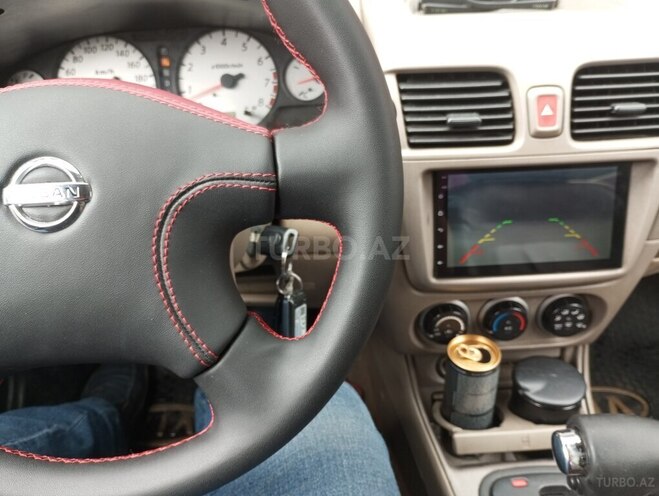 Nissan Sunny 2010, 268,888 km - 1.6 l - Bakı