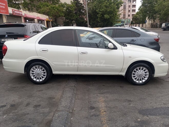 Nissan Sunny 2010, 268,888 km - 1.6 l - Bakı