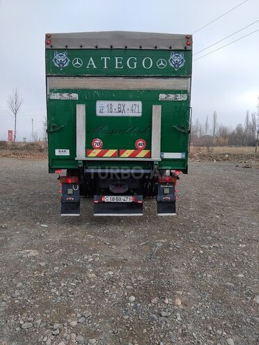 Mercedes Atego 1528 2001, 350,000 km - 6.4 л - Ağstafa