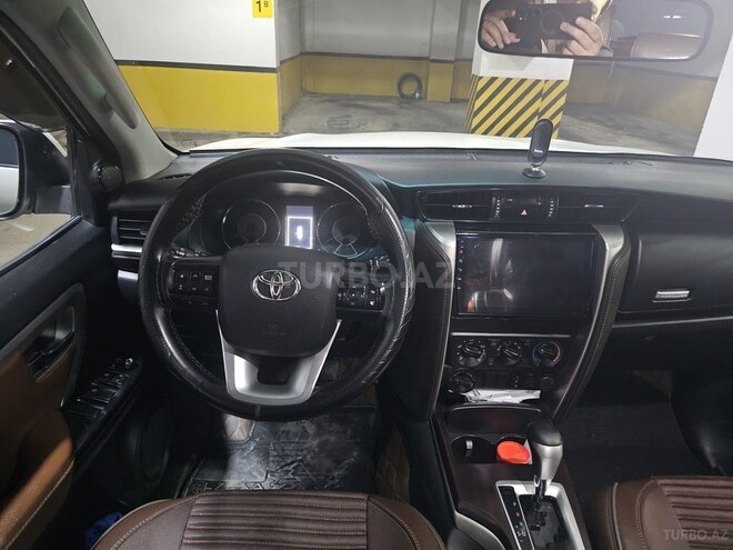 Toyota Fortuner 2018, 308,000 km - 2.7 l - Bakı