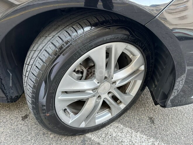 Mercedes E 200 d 2012, 331,500 km - 2.2 l - Bakı
