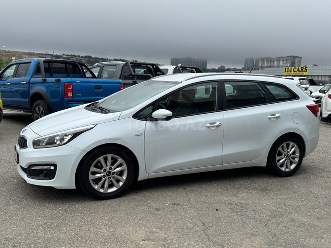Kia Ceed SW-2