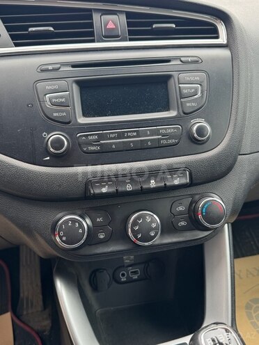 Kia Ceed SW-11