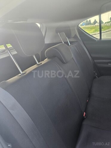 Toyota Aqua 2019, 98,000 km - 1.5 l - Gəncə