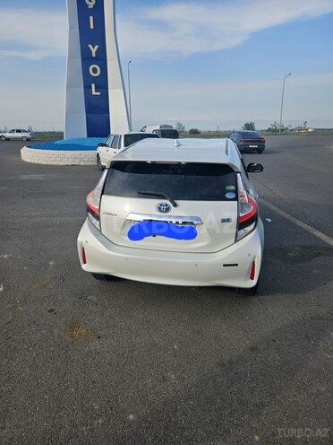 Toyota Aqua 2019, 98,000 km - 1.5 l - Gəncə