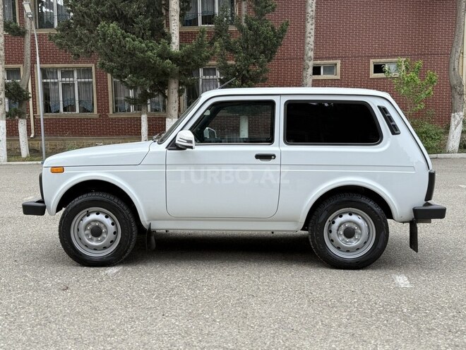 LADA (VAZ) Niva 2024, 8,200 km - 1.7 l - Bakı