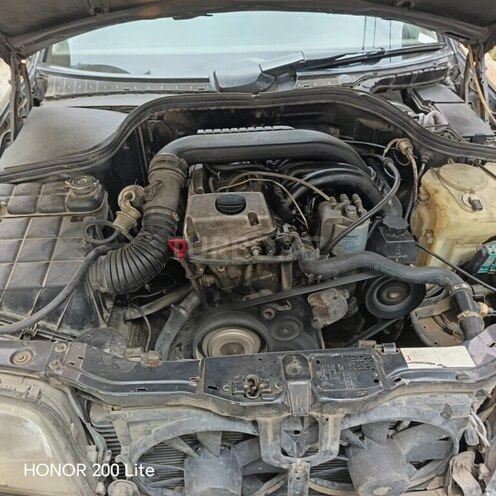 Mercedes C 220 d 1996, 591,000 km - 2.2 л - Bakı