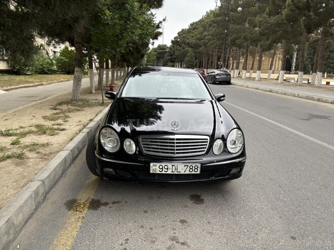 Mercedes E 220 d 2005, 426,000 km - 2.2 l - Bakı