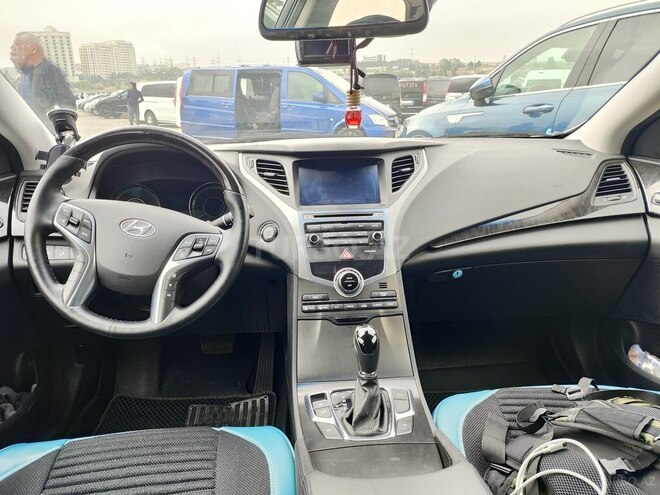 Hyundai Grandeur 2015, 133,000 km - 2.2 l - Bakı