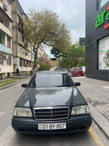 Mercedes C 180 1993, 450,000 km - 1.8 l - Bakı