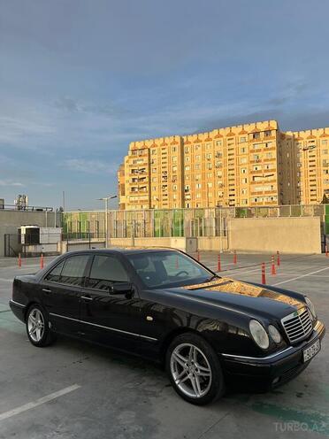 Mercedes E 240 1998, 238,000 km - 2.4 l - Bakı