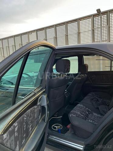 Mercedes E 240 1998, 238,000 km - 2.4 l - Bakı