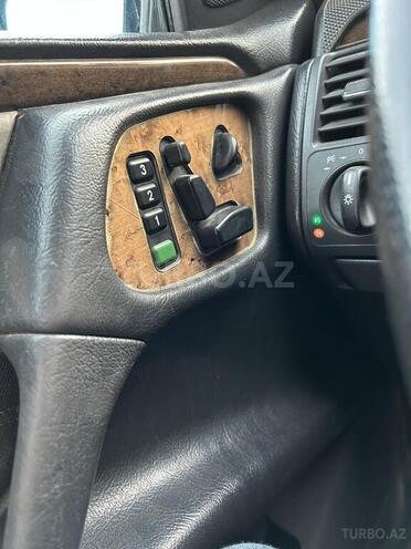 Mercedes E 240 1998, 238,000 km - 2.4 l - Bakı