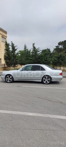 Mercedes E 230 1995, 511,000 km - 2.3 l - Bakı