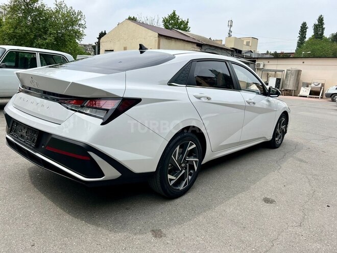 Hyundai Elantra 2024, 24,000 km - 1.5 l - Bakı