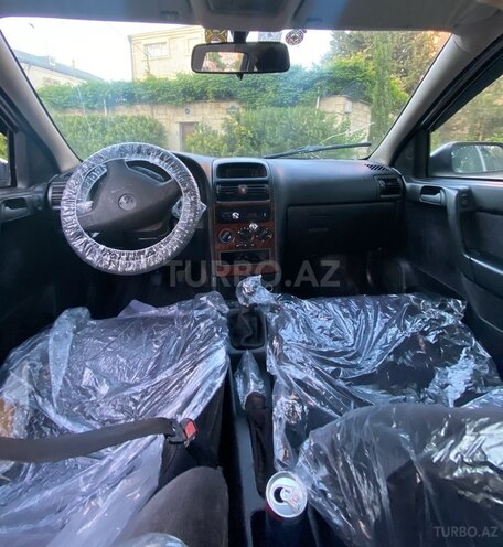 Opel Astra 1998, 210,000 km - 2.0 l - Bakı