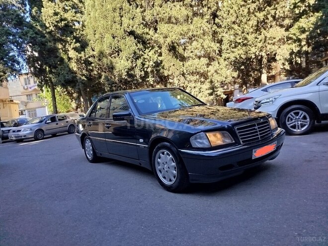 Mercedes C 180-2