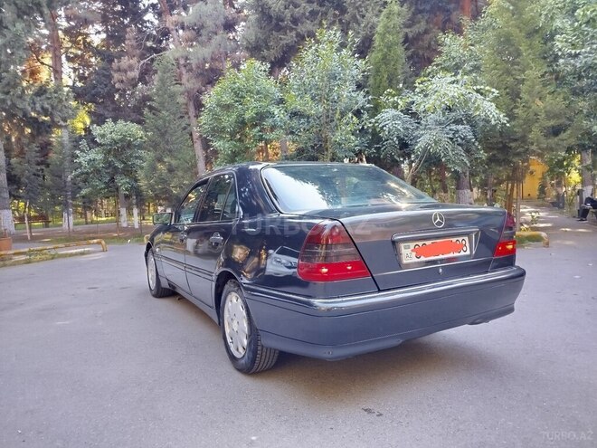 Mercedes C 180-3