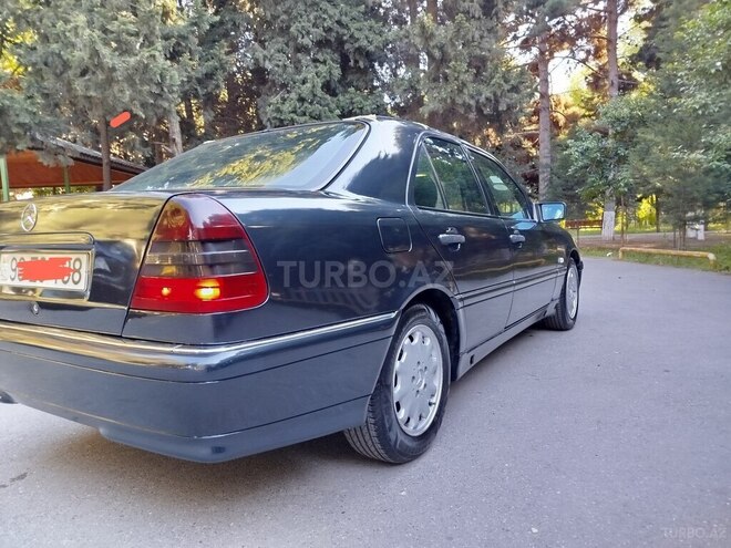 Mercedes C 180-8