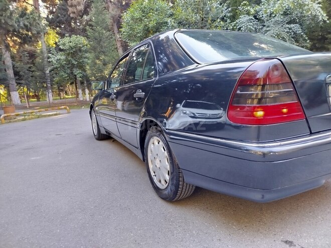 Mercedes C 180-10