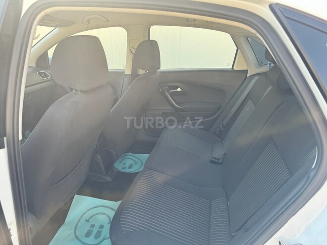 Volkswagen Polo 2014, 116,000 km - 1.6 l - Bakı