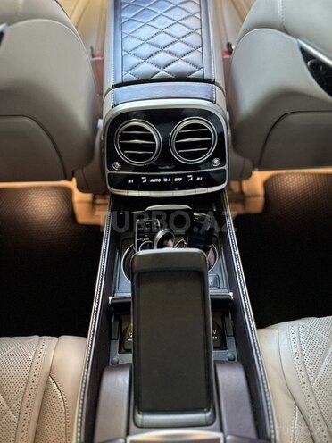 Mercedes S 560 4MATIC 2018, 140,000 km - 4.0 л - Bakı