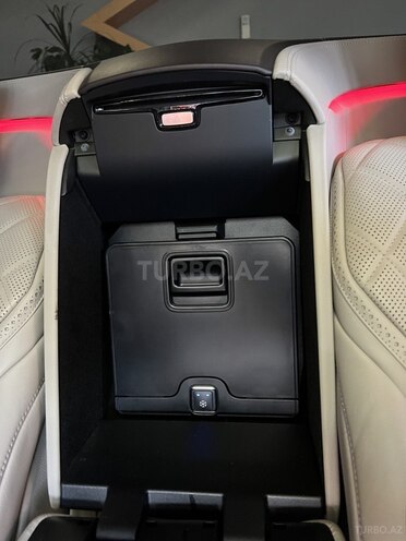 Mercedes S 560 4MATIC 2018, 140,000 km - 4.0 л - Bakı