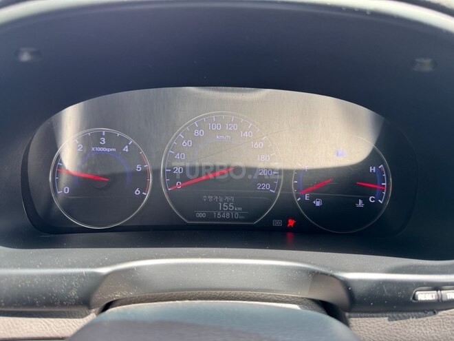 Hyundai Santa Fe-7