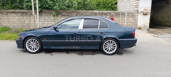 BMW 540 1997, 185,740 km - 4.4 l - Qazax