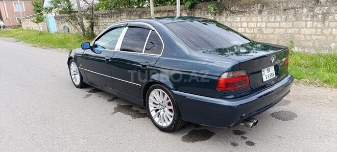 BMW 540 1997, 185,740 km - 4.4 l - Qazax