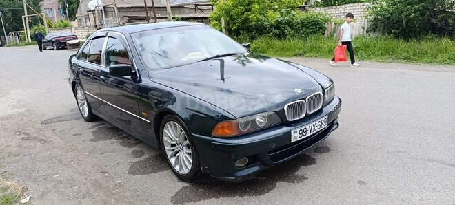BMW 540 1997, 185,740 km - 4.4 l - Qazax