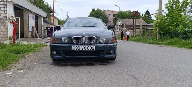 BMW 540 1997, 185,740 km - 4.4 l - Qazax