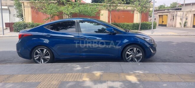 Hyundai Elantra 2015, 122,000 km - 1.8 l - Bakı