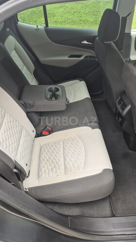 Chevrolet Equinox-5