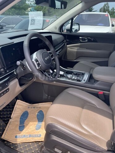 Kia Carnival 2024, 14,000 km - 1.6 l - Bakı