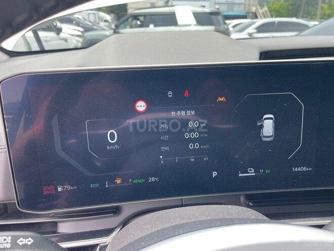 Kia Carnival 2024, 14,000 km - 1.6 l - Bakı