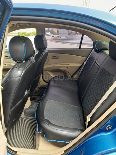 Kia Rio 2008, 293,400 km - 1.4 l - Sumqayıt