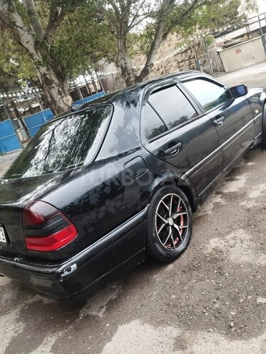 Mercedes C 220 1995, 111,111 km - 2.2 l - Bakı