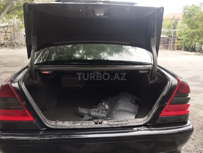 Mercedes C 220 1995, 111,111 km - 2.2 l - Bakı
