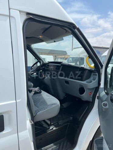 Ford Transit 2011, 290,000 km - 2.4 л - Bakı